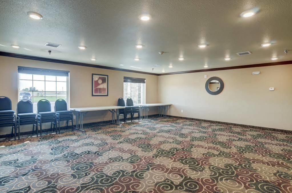 Cobblestone Inn & Suites - Lakin Luaran gambar
