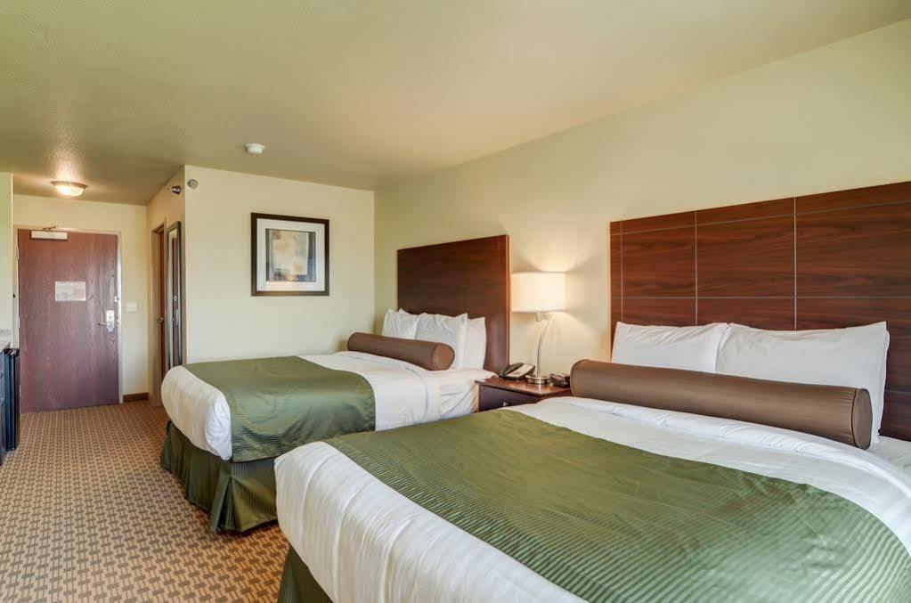 Cobblestone Inn & Suites - Lakin Luaran gambar