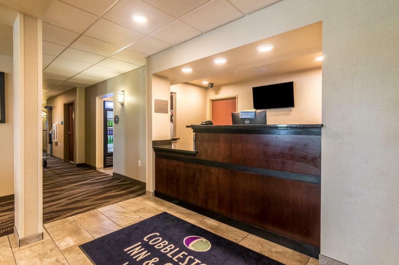 Cobblestone Inn & Suites - Lakin Luaran gambar