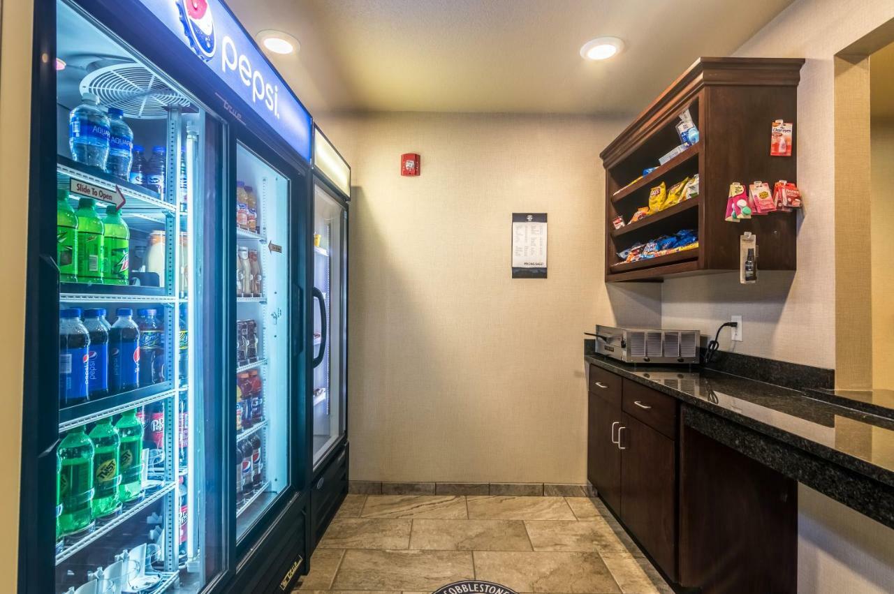 Cobblestone Inn & Suites - Lakin Luaran gambar