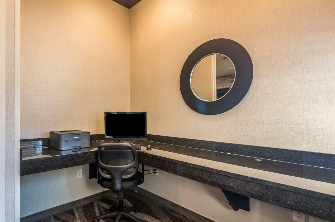 Cobblestone Inn & Suites - Lakin Luaran gambar